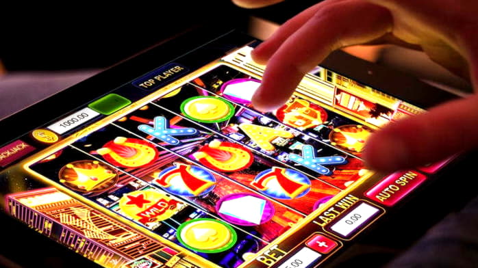 Eur 1785 No deposit bonus at bWin Casino