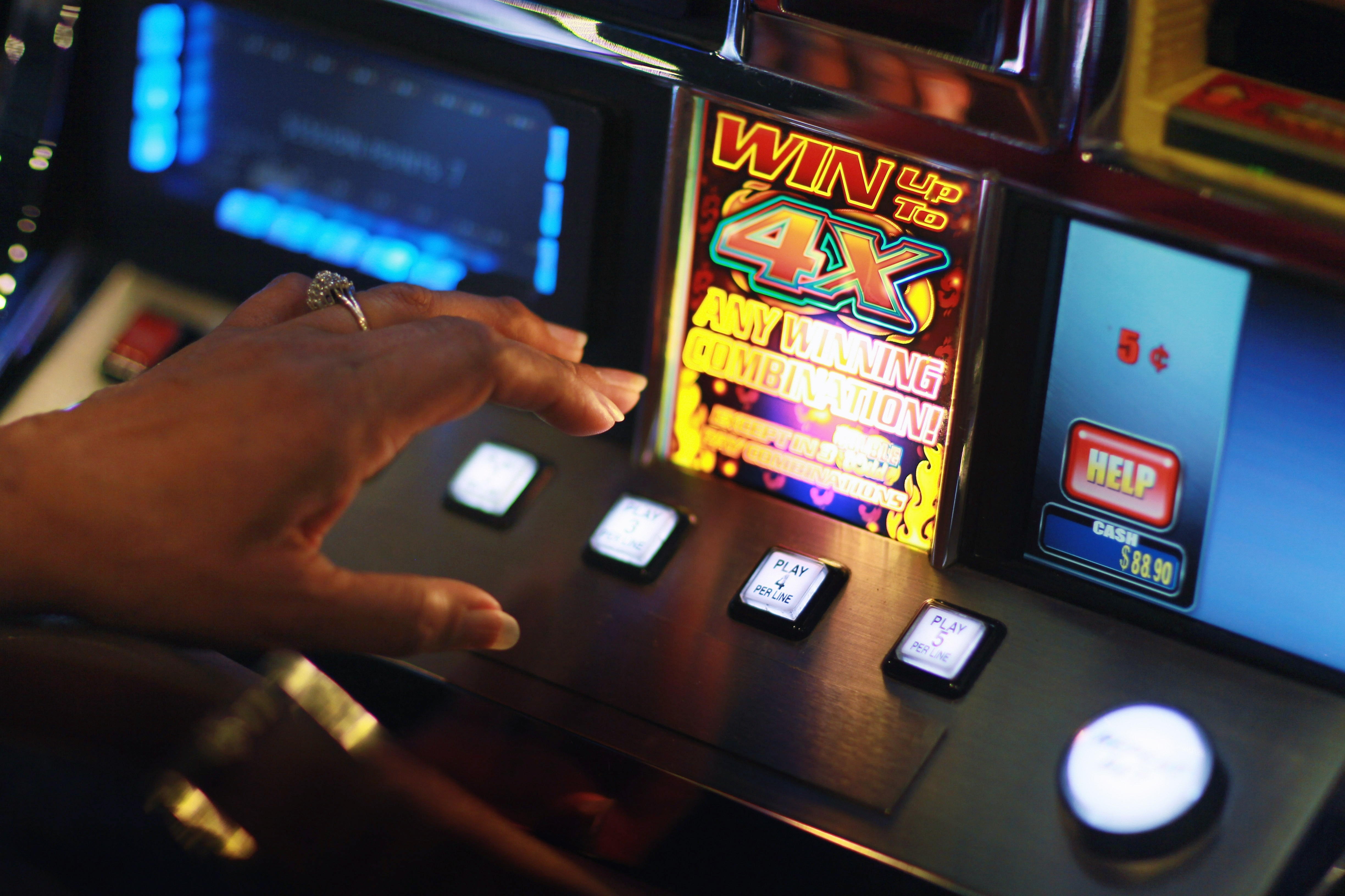 Eur 1665 no deposit at Casino com