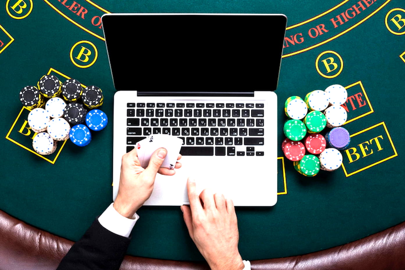 $535 Daily freeroll slot tournament at Buzzluck Casino