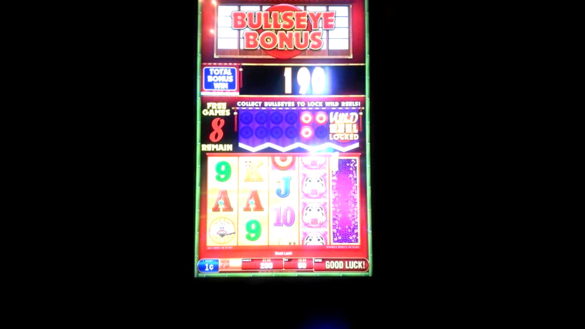 545% Signup casino bonus at Rizk Casino