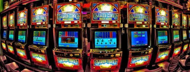 EUR 490 Daily freeroll slot tournament at Leo Dubai Casino