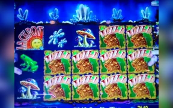 $2222 No deposit bonus at Party Casino