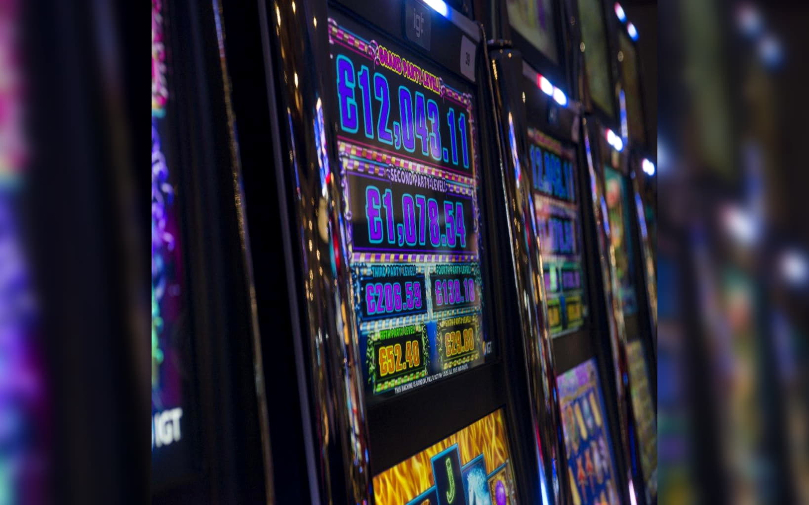 $3555 No deposit casino bonus at Rizk Casino