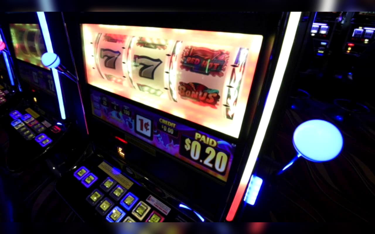 300 Loyalty Free Spins! at Hippozino Casino