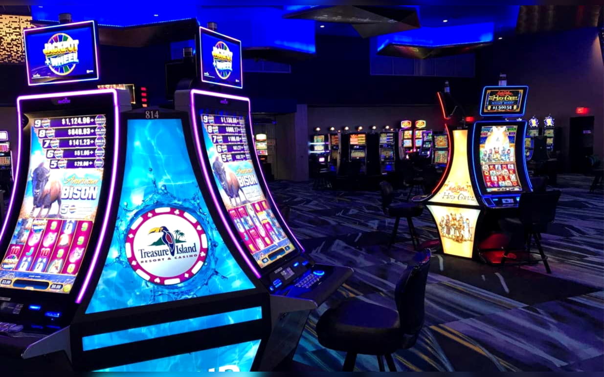 220 FREE Spins at Europa Casino