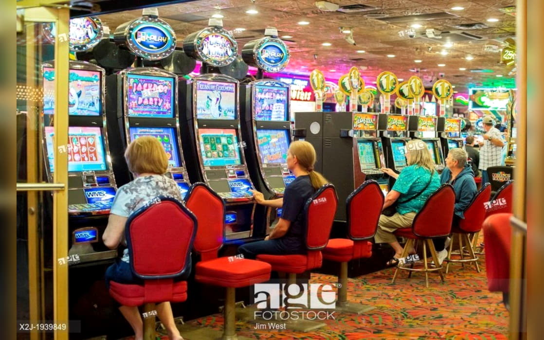 255 free casino spins at bWin Casino