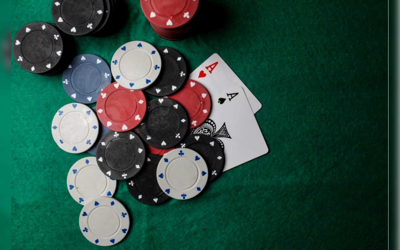 €105 Free Chip at Guts Casino