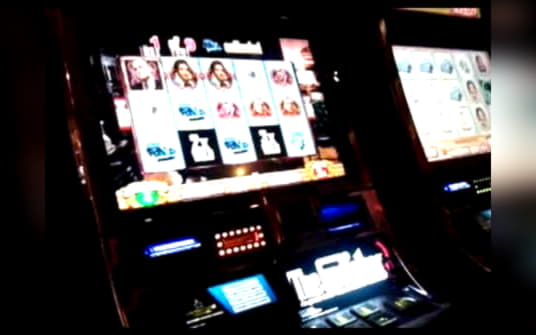 105 free casino spins at Alf Casino
