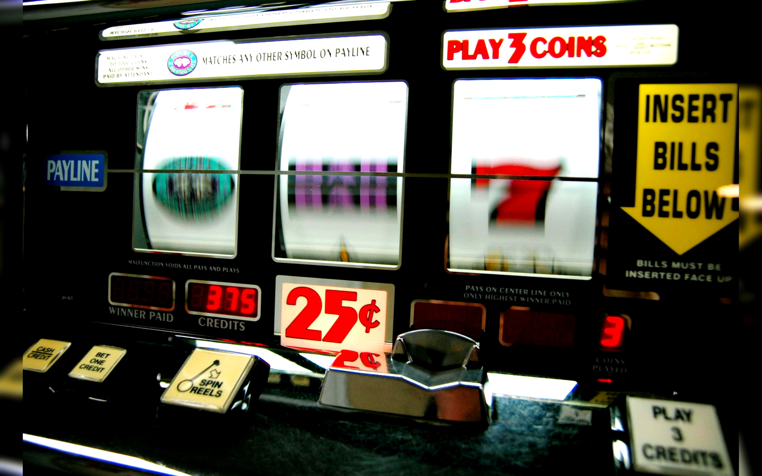 35 Free Spins right now at Europa Casino