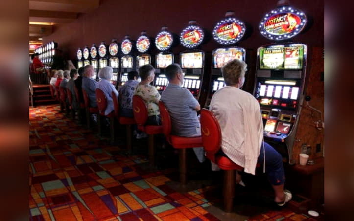 295 Free Spins no deposit at Rizk Casino