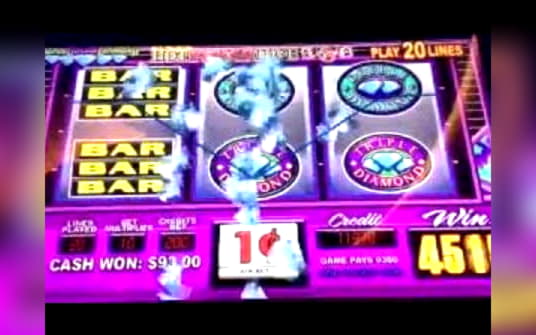 111 FREE SPINS at William Hill Casino