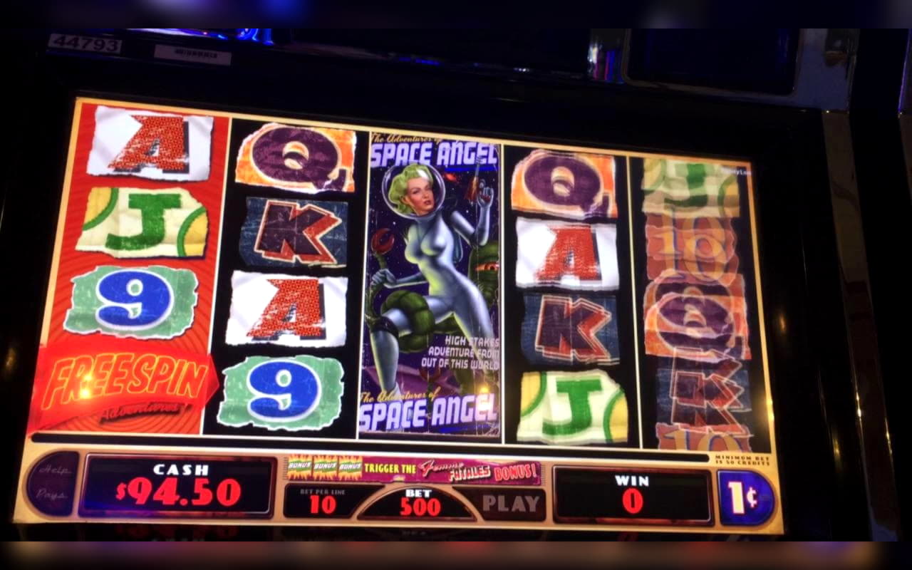 €435 Mobile freeroll slot tournament at Casino com