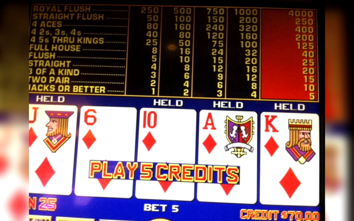 240 free spins casino at BGO Casino