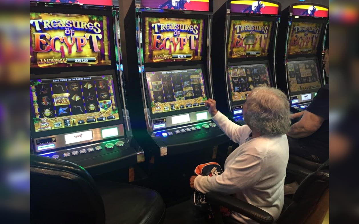 555% Match at a casino at Casino com