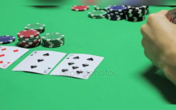$420 Daily freeroll slot tournament at 888 Casino