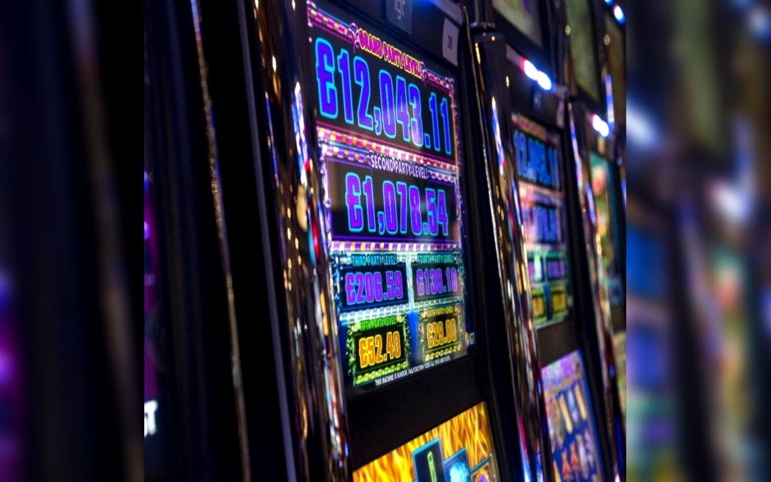 235 Free spins casino at bWin Casino