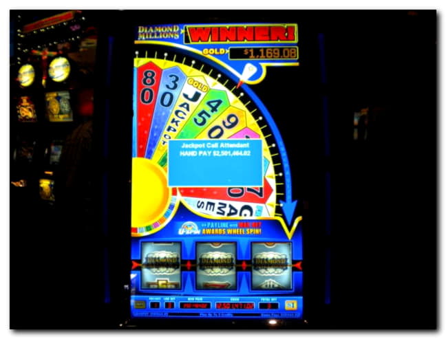 115% First Deposit Bonus at Leo Dubai Casino