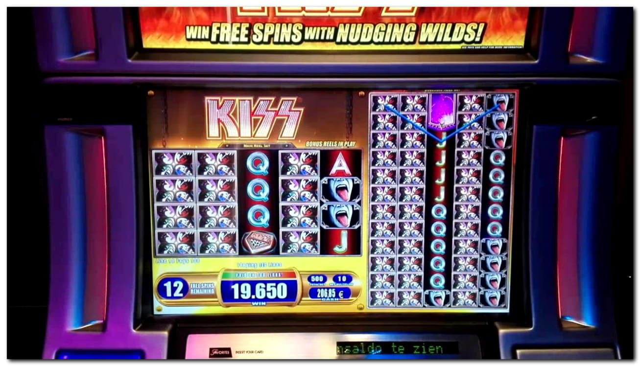 €435 Daily freeroll slot tournament at Casino Cruise