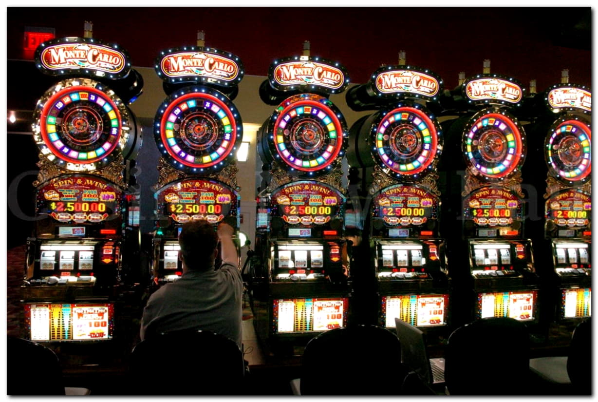 £405 FREE CASINO CHIP at Leo Dubai Casino